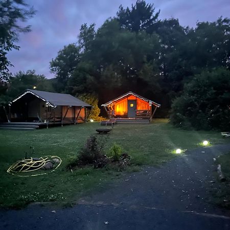Hotel Rendes Glamping à Balatonrendes Extérieur photo