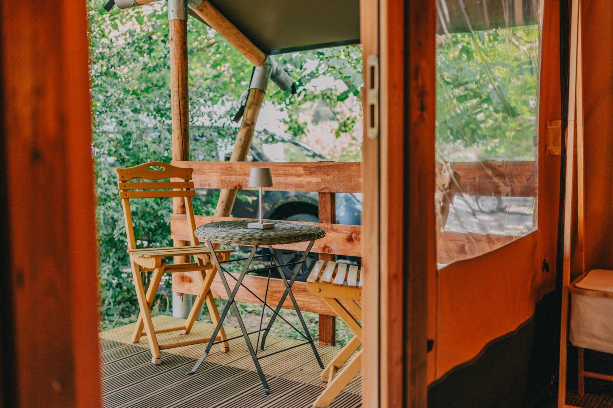Hotel Rendes Glamping à Balatonrendes Extérieur photo