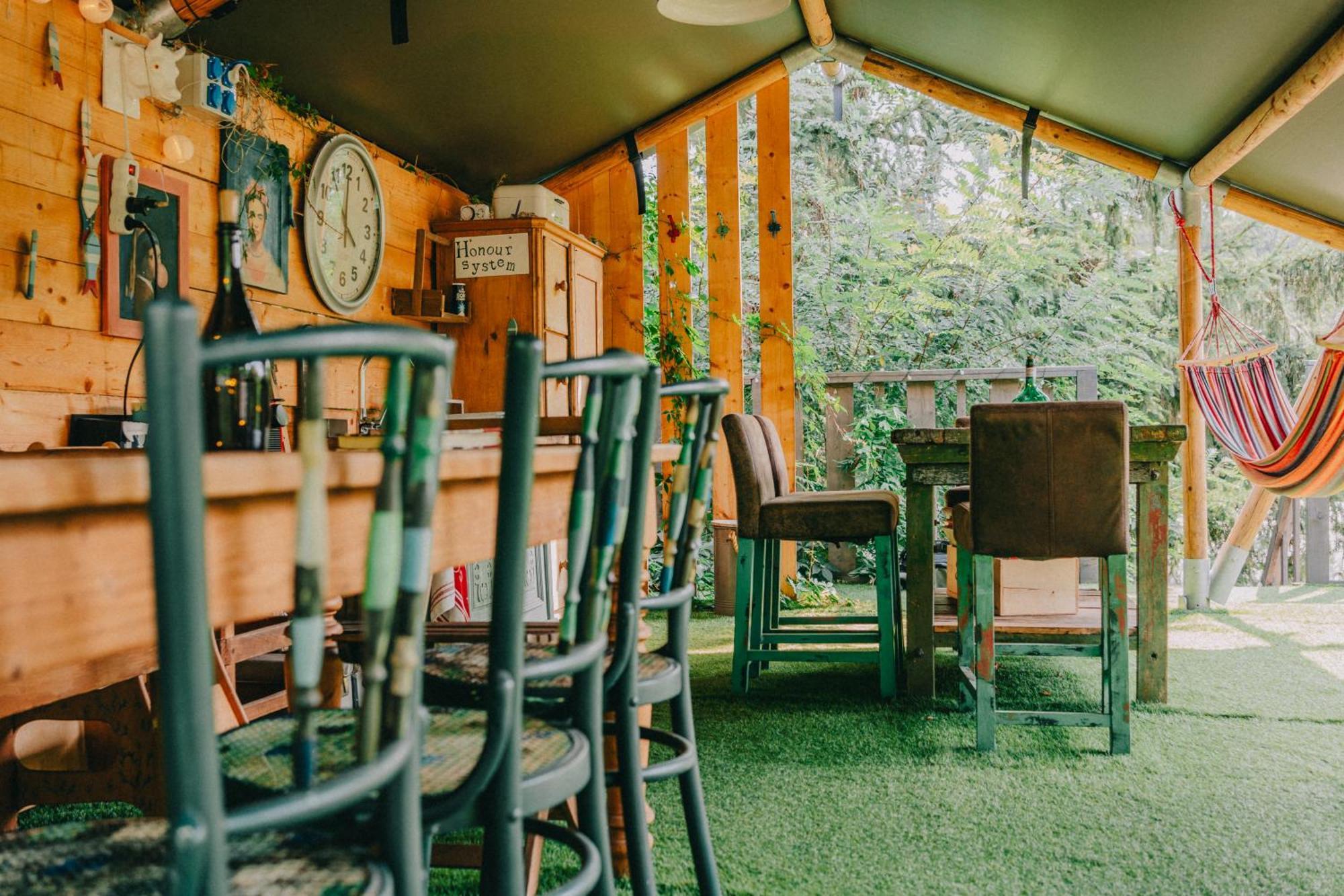 Hotel Rendes Glamping à Balatonrendes Extérieur photo