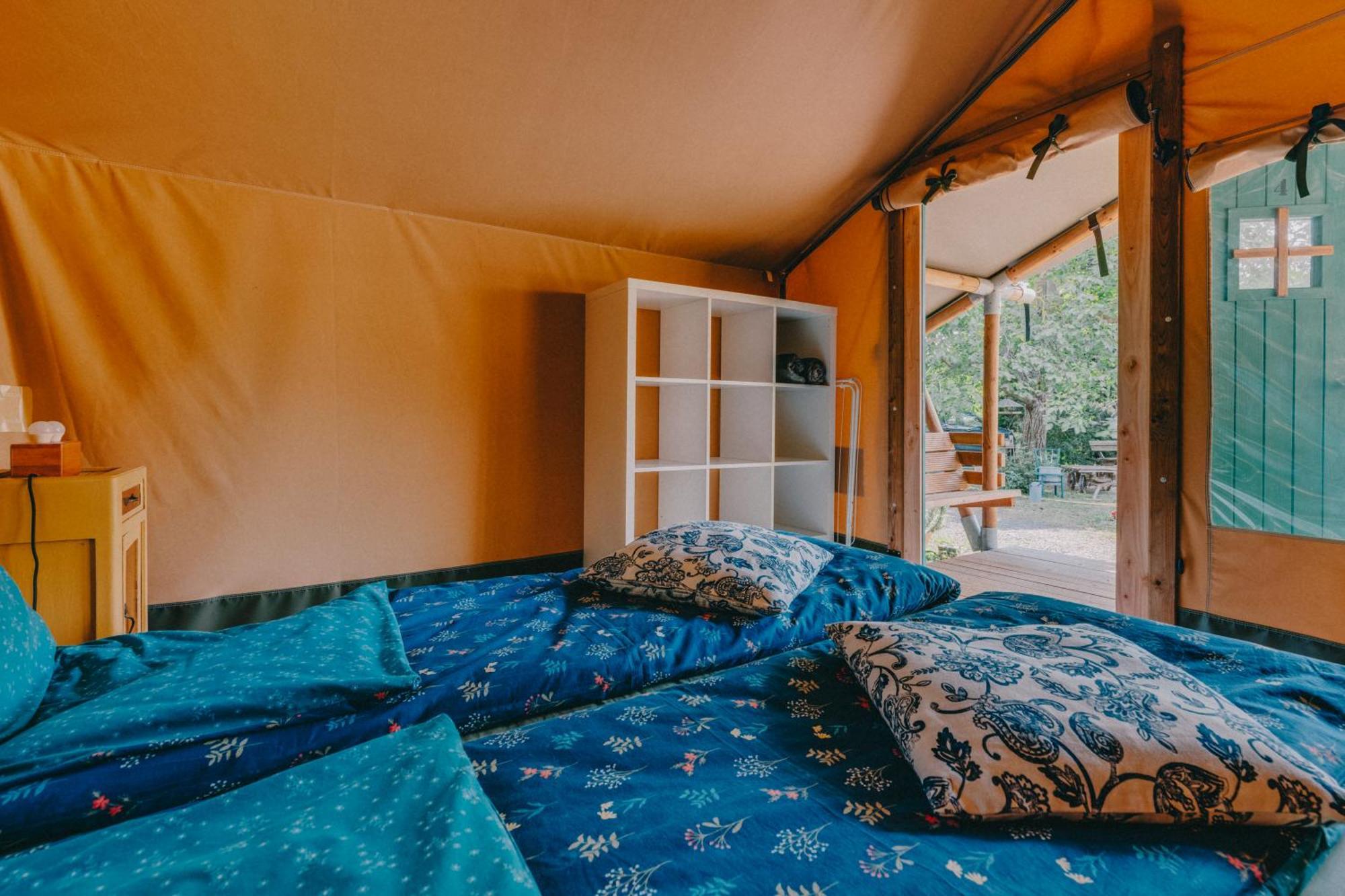 Hotel Rendes Glamping à Balatonrendes Extérieur photo